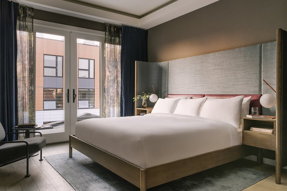 907 Main Hotel Central Square, Sonder by Marriott Bonvoy - Image 2