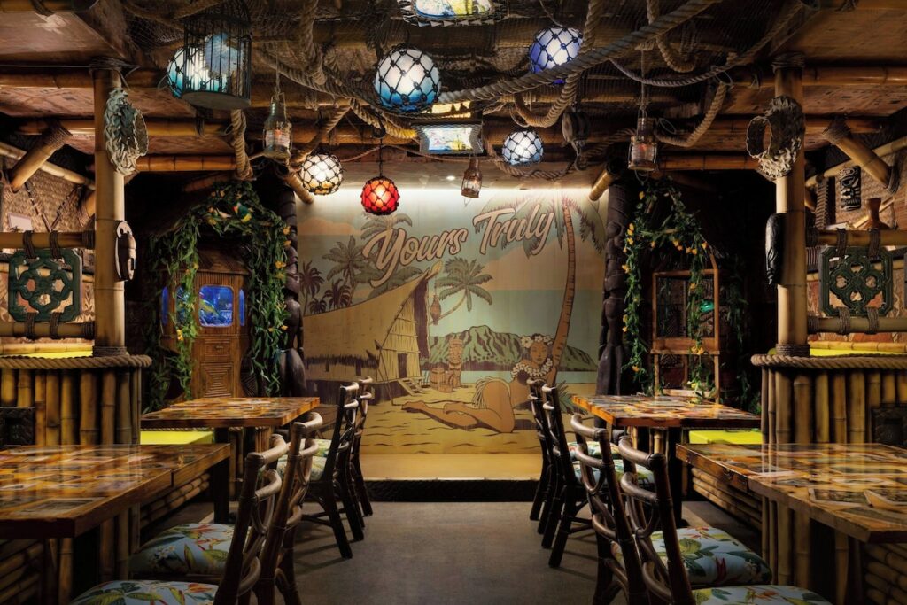 AC Hotel by Marriott Honolulu - Image 3