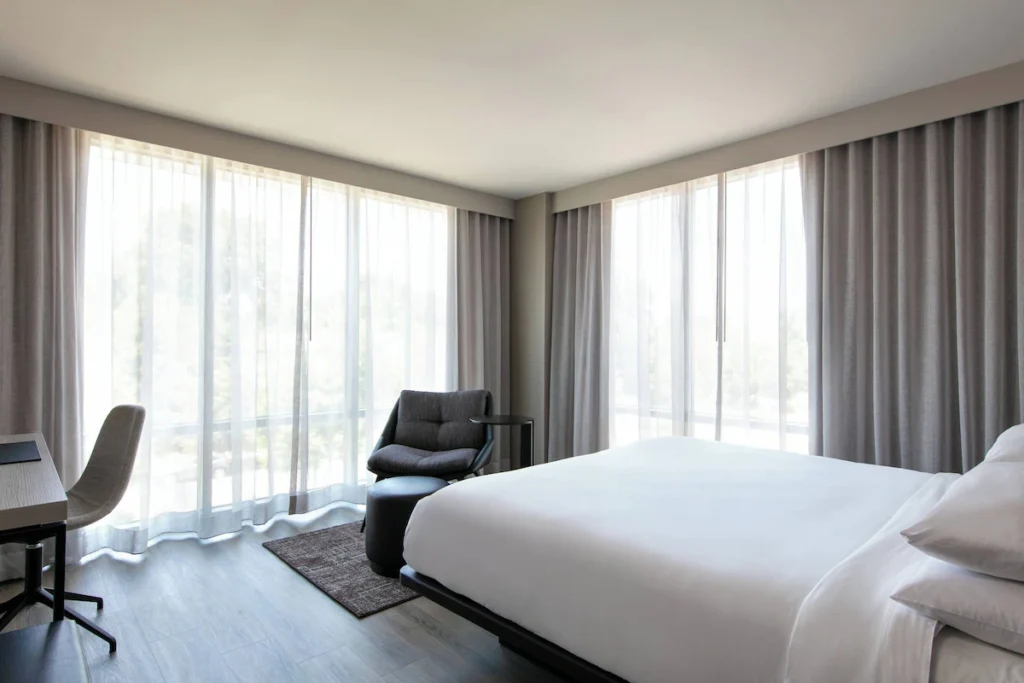 AC Hotel by Marriott San Jose Downtown - Image 3