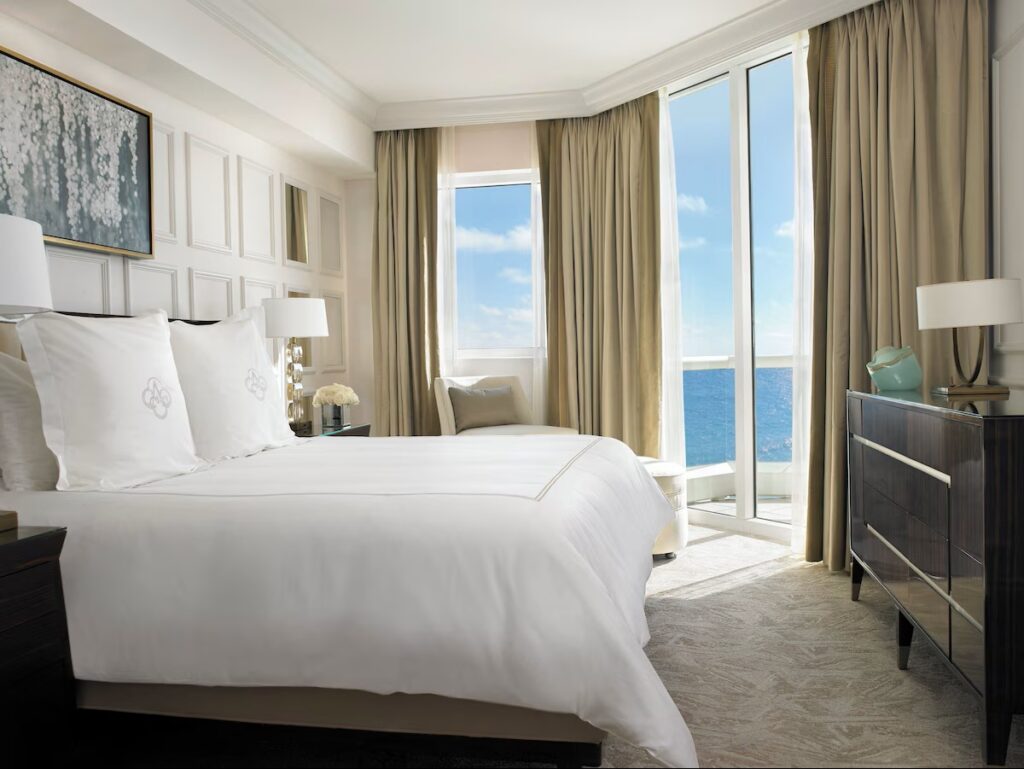 Acqualina Resort and Residences - Image 3
