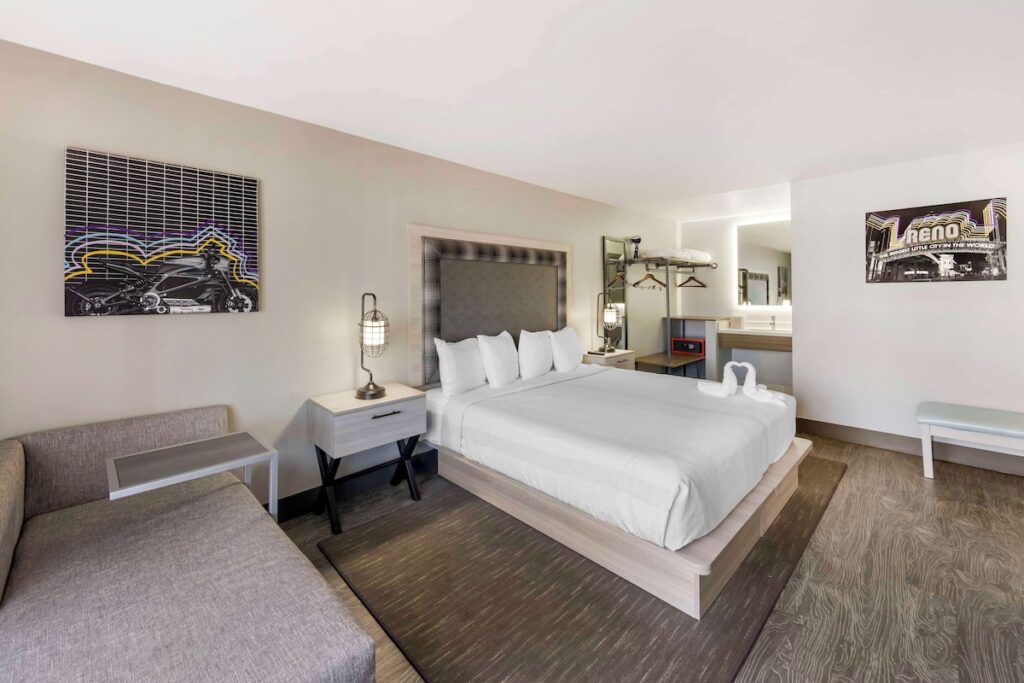 Aiden by Best Western South Reno - Image 3