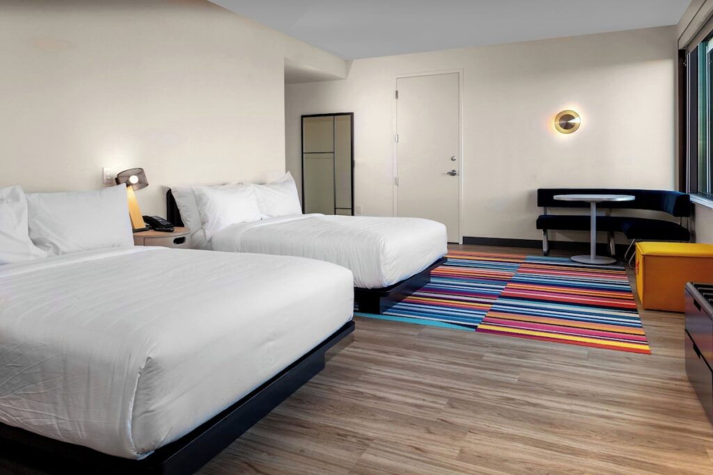 Aloft Atlanta at The Battery Atlanta - Image 4