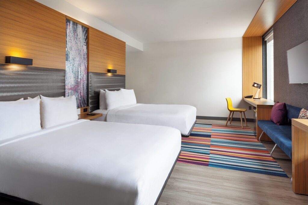 Aloft Jacksonville Tapestry Park - Image 3