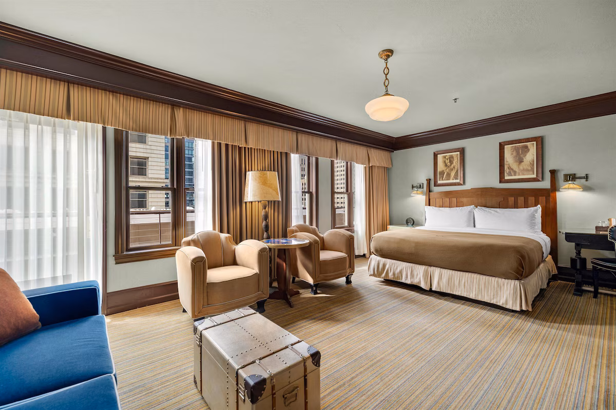 Arctic Club Hotel - Image 3