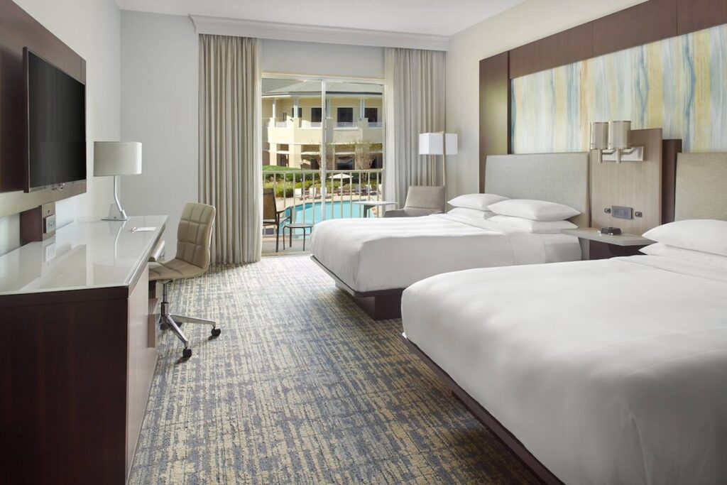 Atlanta Evergreen Lakeside Resort - Image 6