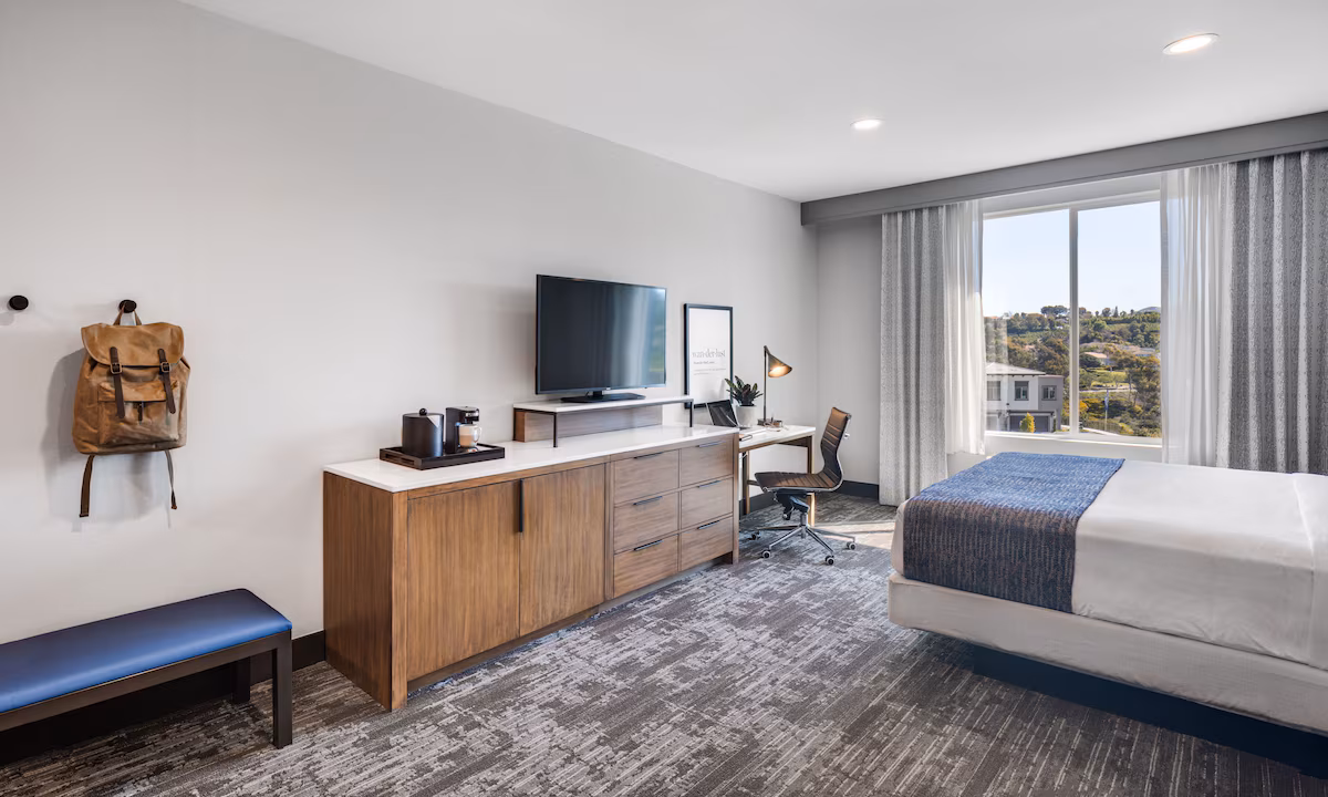 Ayres Hotel Vista Carlsbad - Image 4