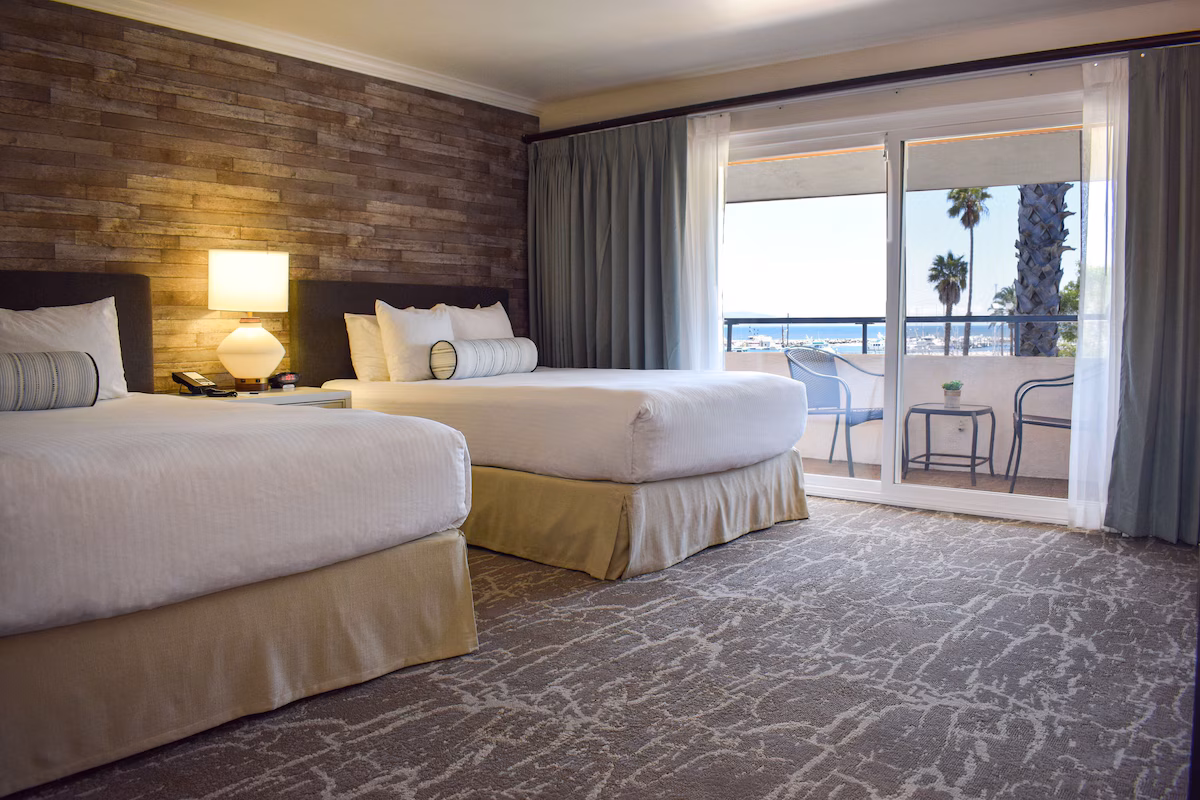 Beachside Inn - Image 3