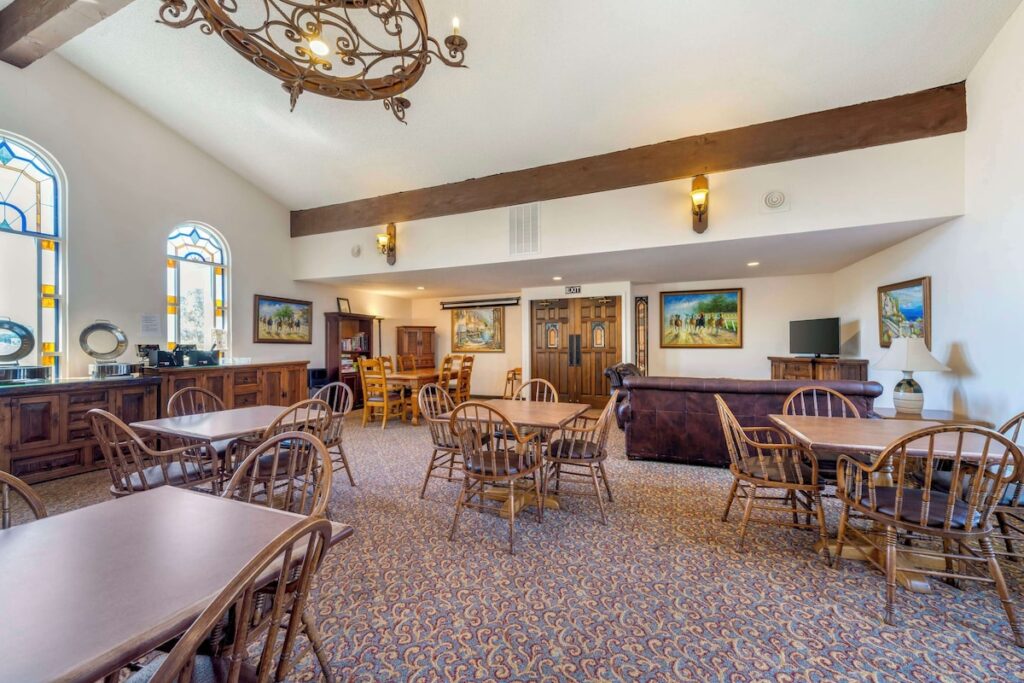 Best Western Casa Grande Inn - Image 4