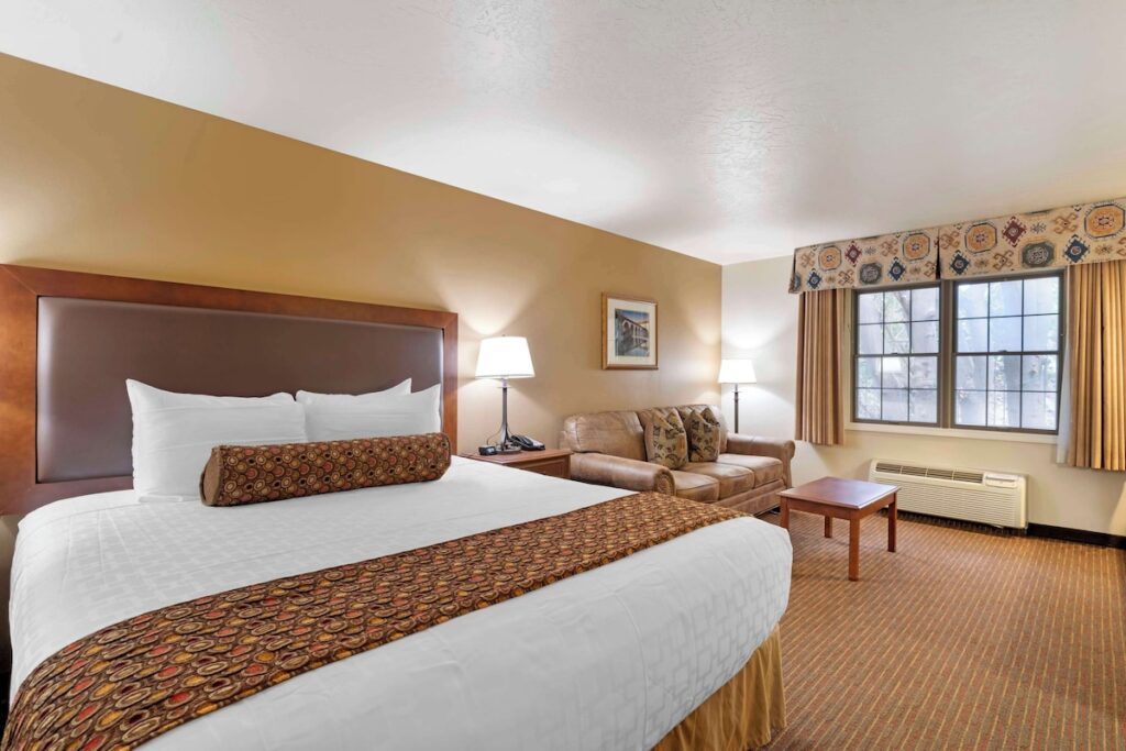 Best Western Casa Grande Inn - Image 2