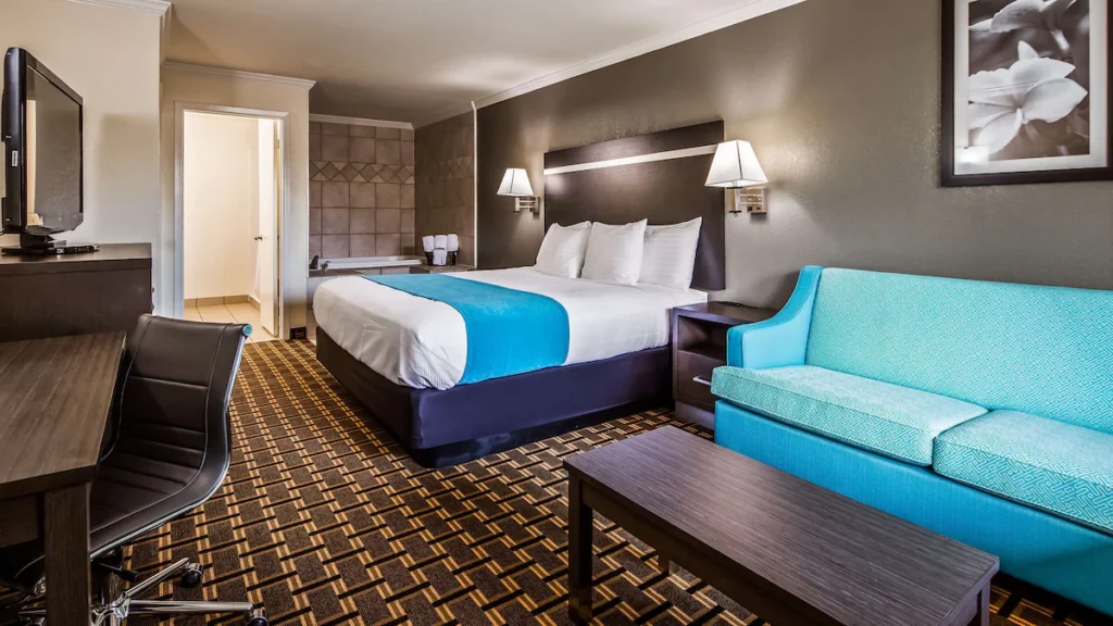 Best Western Garden Inn - Image 2