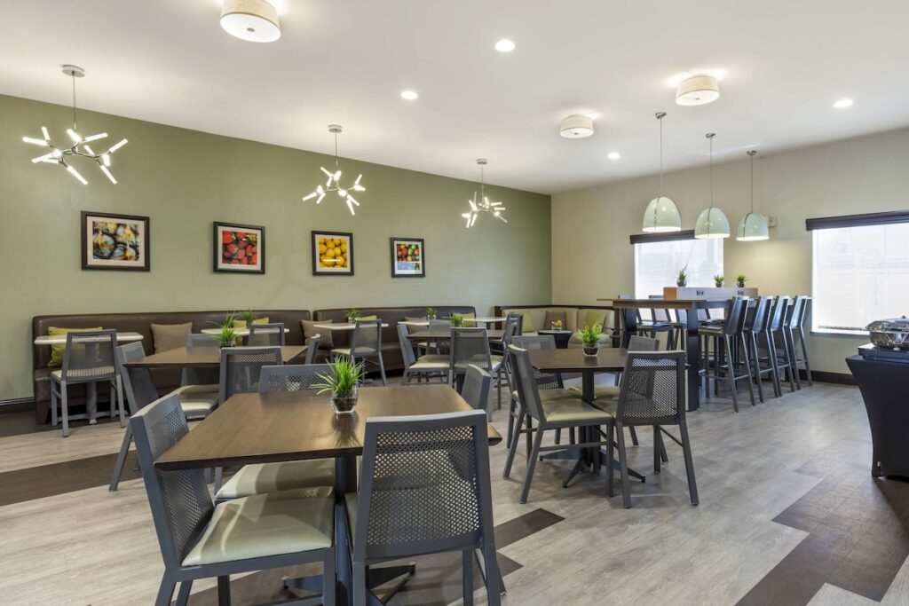 Best Western Plus Duncanville Dallas - Image 4