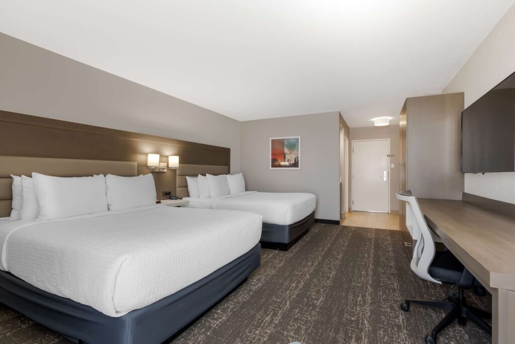 Best Western Plus Sparks-Reno Hotel - Image 3