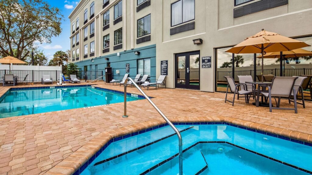 Best Western Plus St. Augustine I-95 - Image 2