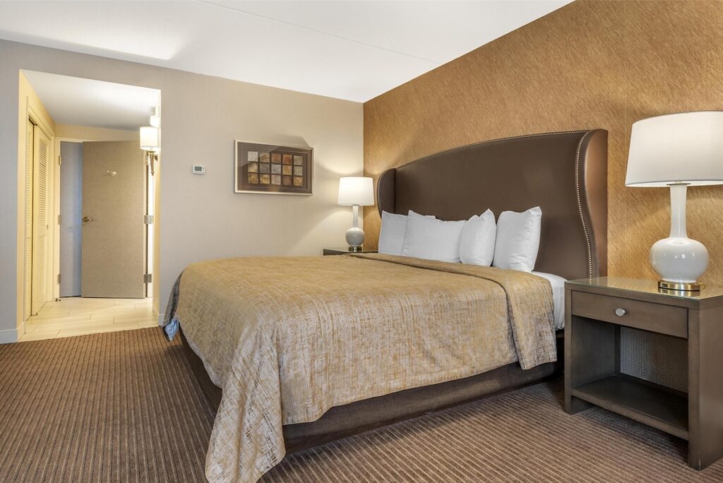 Best Western Plus The Normandy Inn & Suites - Image 2