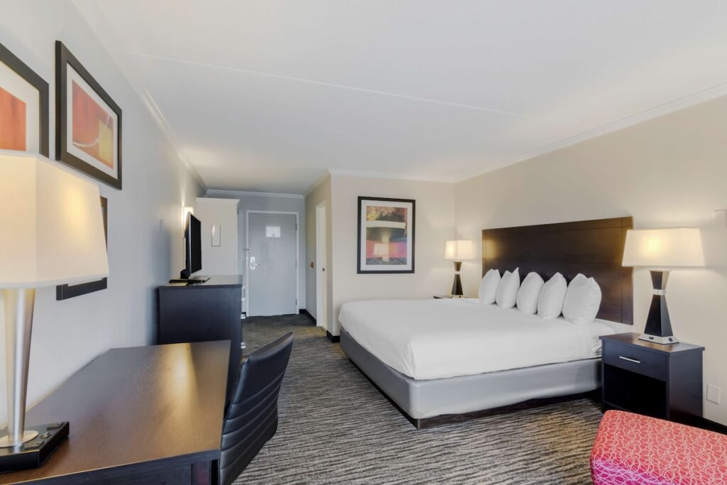 Best Western St Louis Kirkwood Route 66 - Image 5