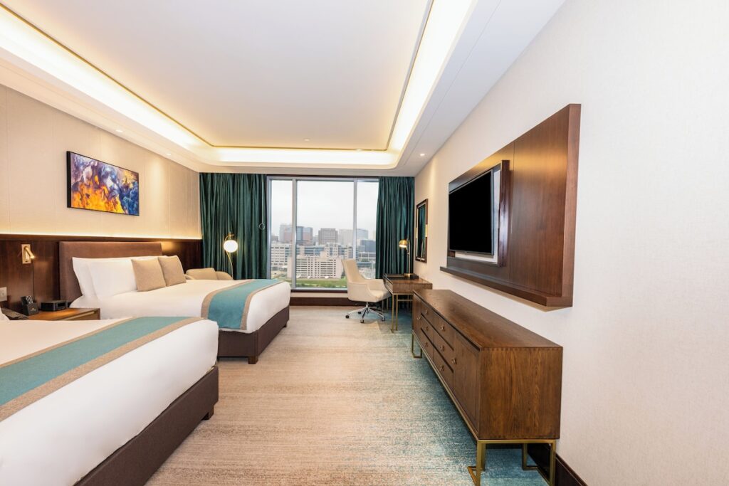 Blossom Hotel Houston - Image 5