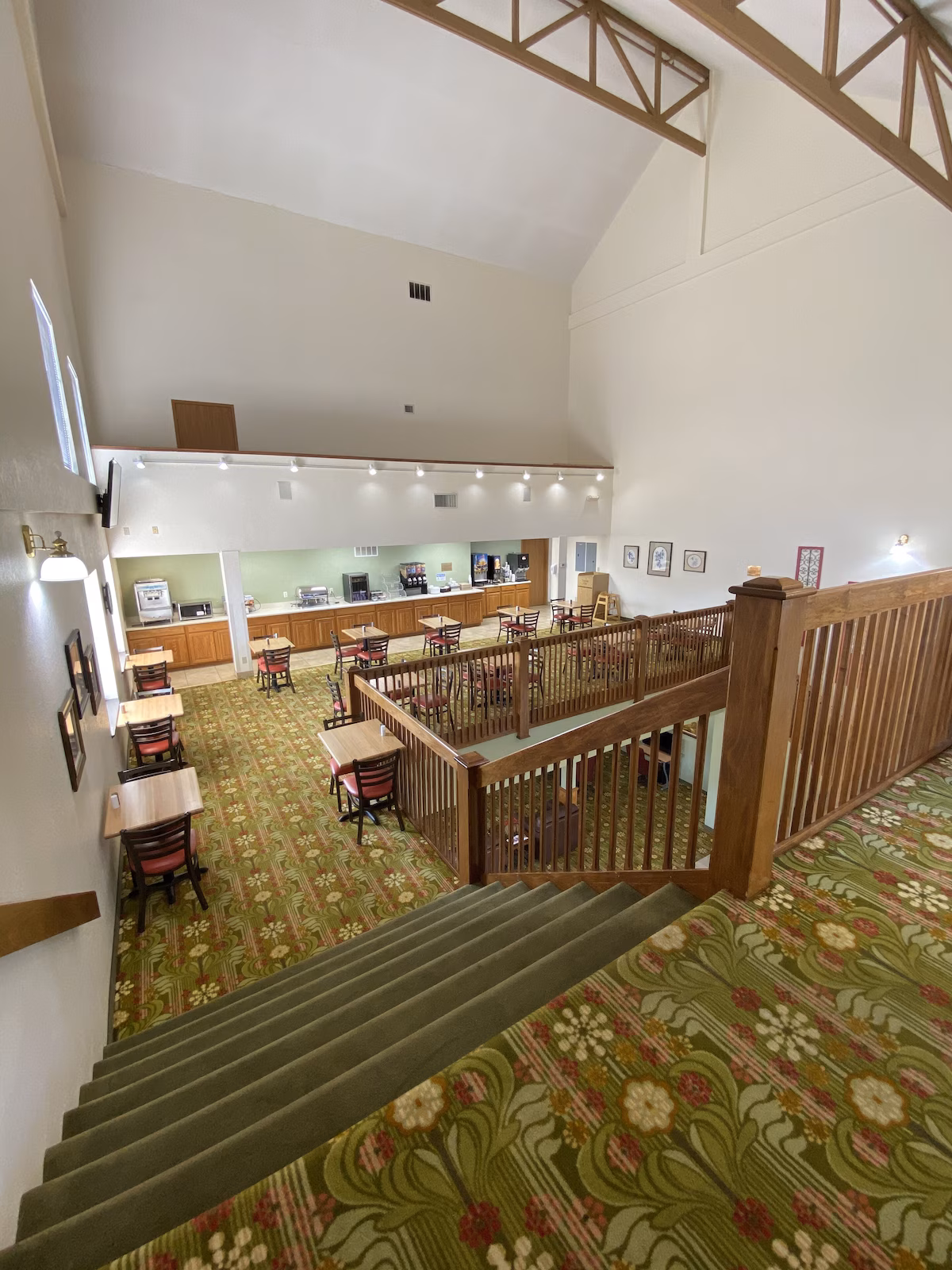 Brookwood Inn Branson - Image 2