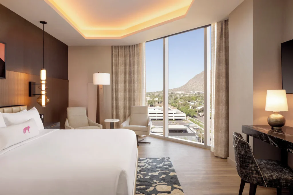 Caesars Republic Scottsdale, a Hilton Hotel - Image 5