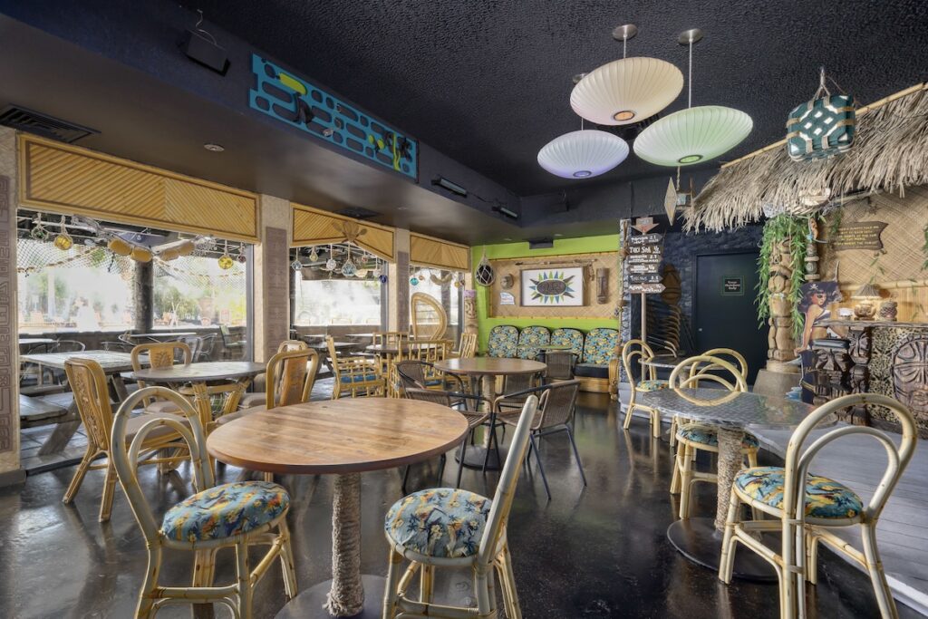 Caliente Tropics - Image 4