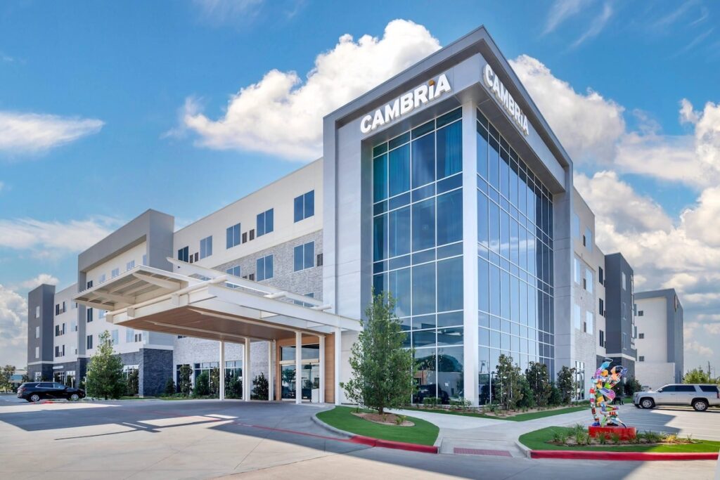 Cambria Hotel Waco University Riverfront - Image 2