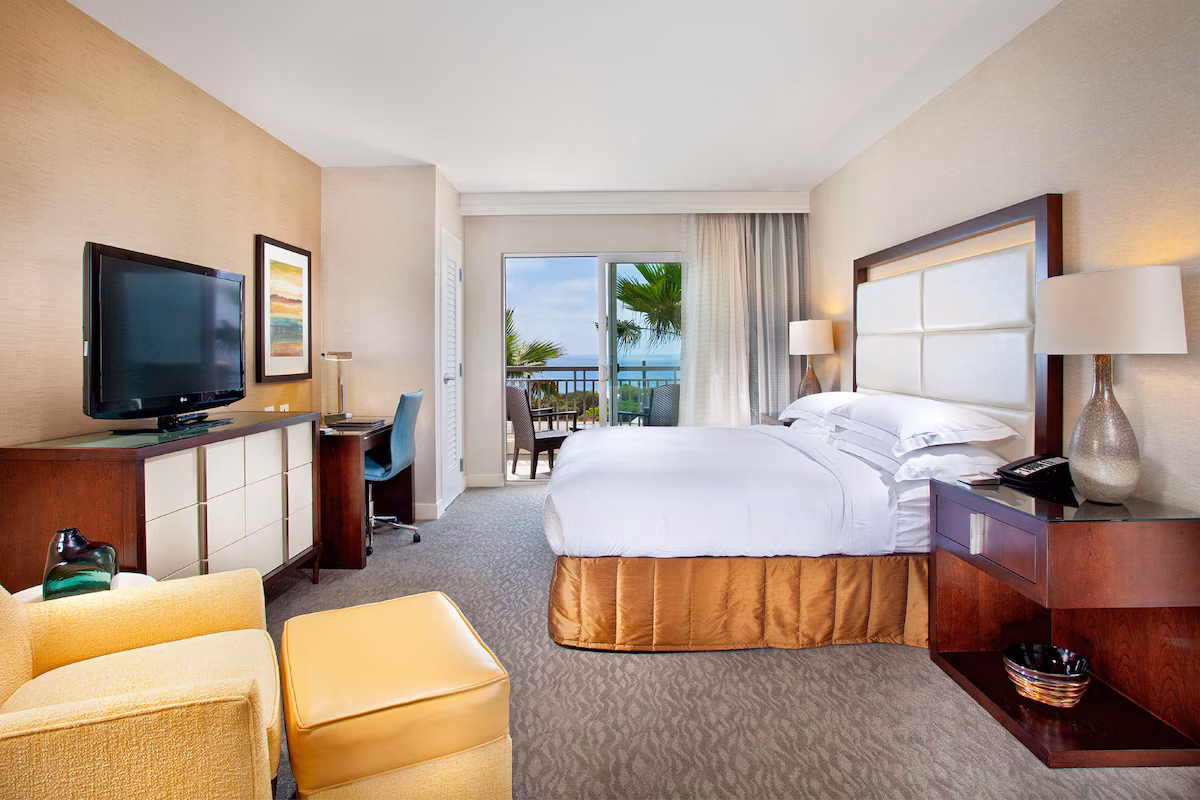 Cape Rey Carlsbad Beach, A Hilton Resort & Spa - Image 4