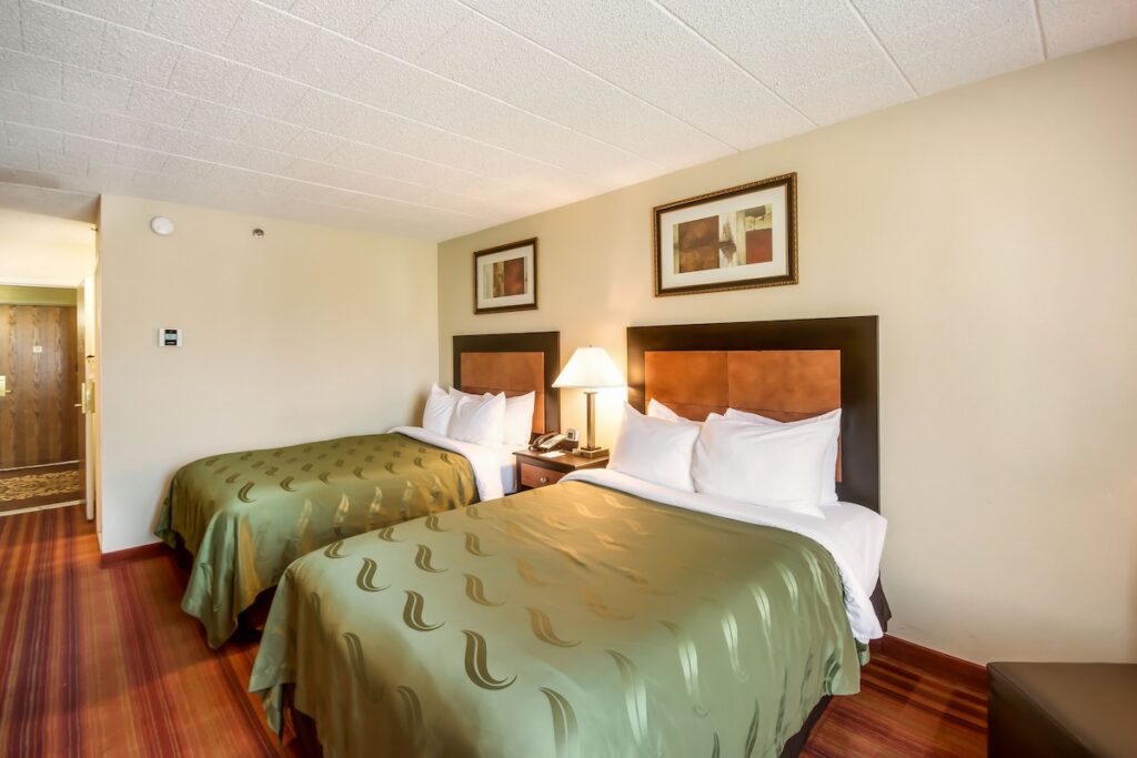 Chester Hotel and Conference Center - Image 5