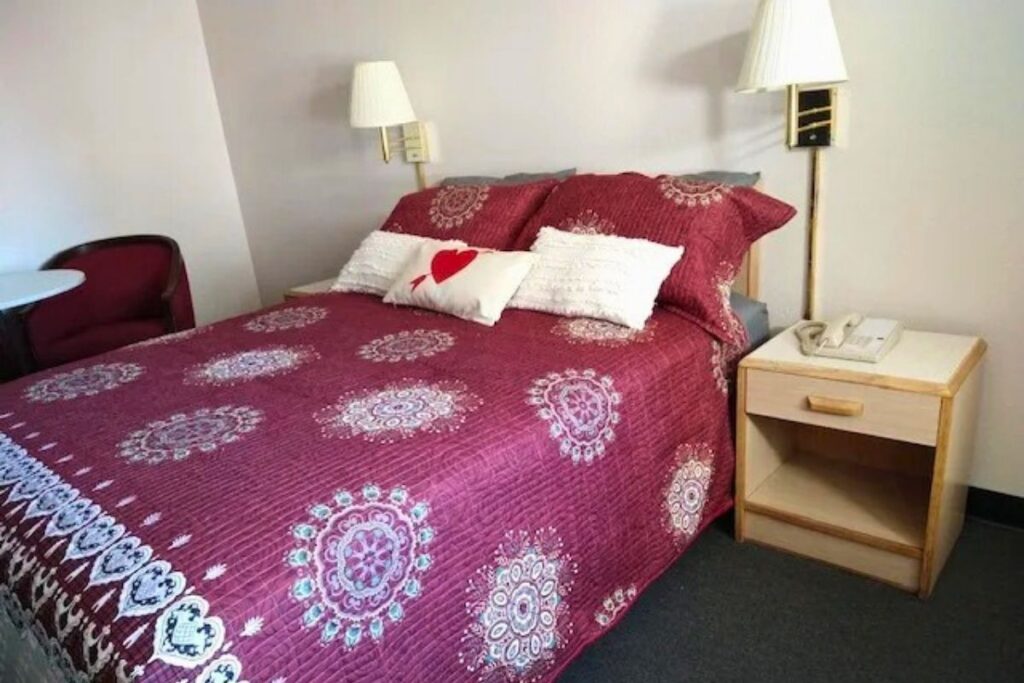 Circle Inn Hotel - Jurupa Valley Riverside 60 Fwy - Image 3