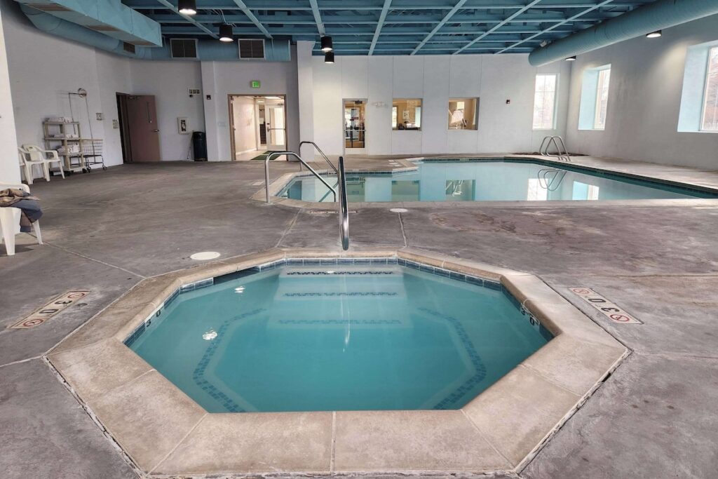 Clarion Inn Idaho Falls Riverfront - Image 4