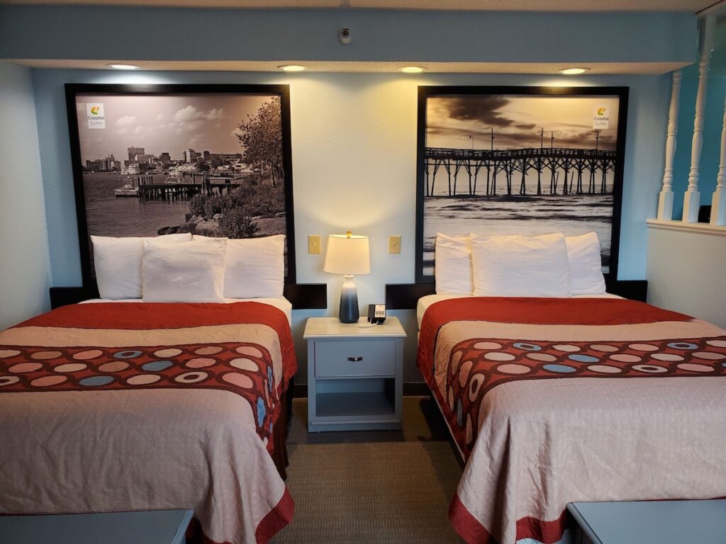 Coastal Inn & Suites - Image 2