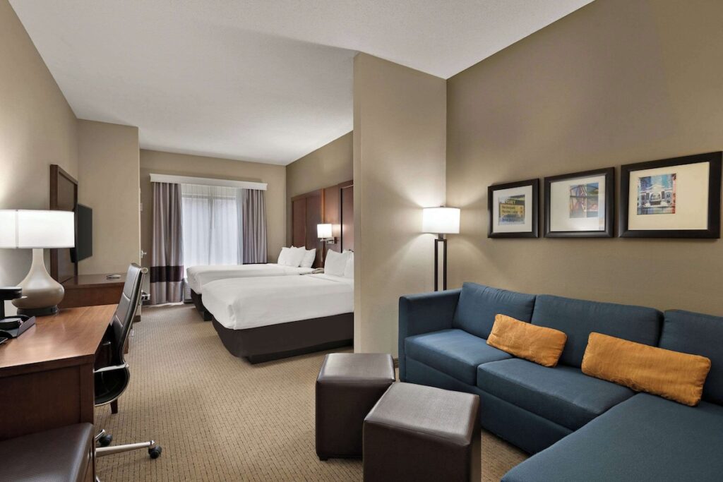 Comfort Inn Hummelstown near the Park - Hershey - Image 2