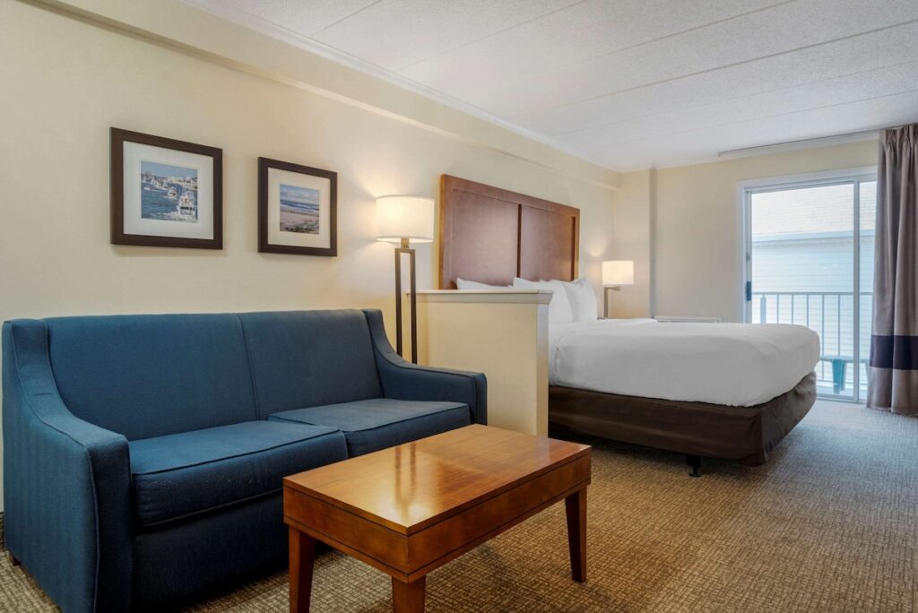 Comfort Inn Ocean City Boardwalk - Image 5