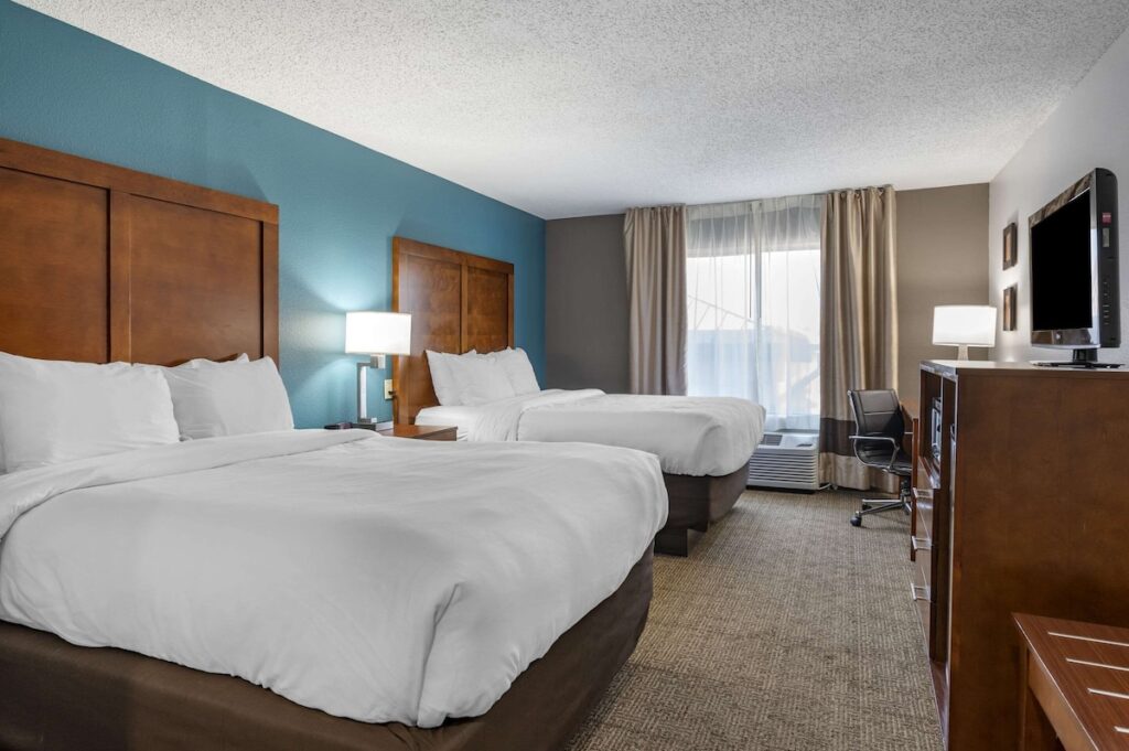 Comfort Inn Plainfield - Indianapolis Airport - Image 3