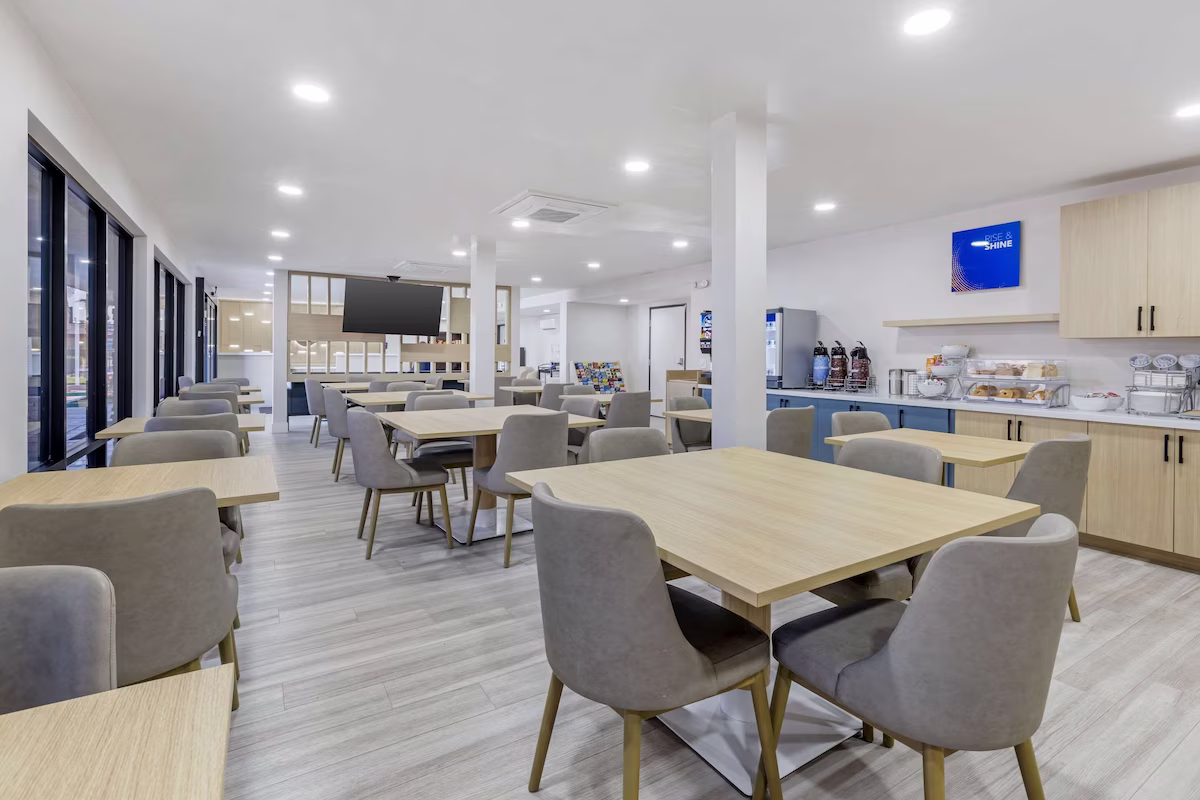 Comfort Inn Sea World Area - Image 2