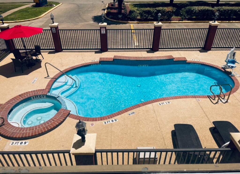 Comfort Suites Westchase Houston Energy Corridor - Image 3