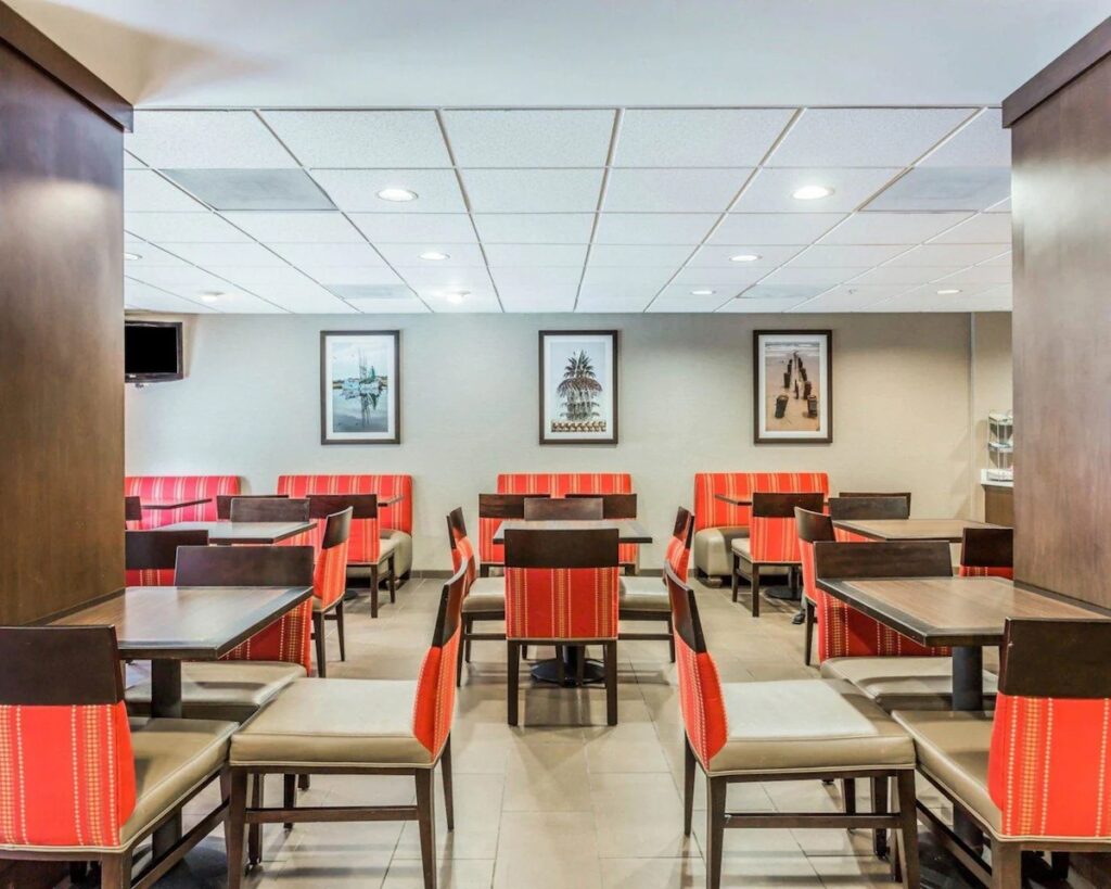 Comfort Suites at Isle of Palms Connector - Image 5