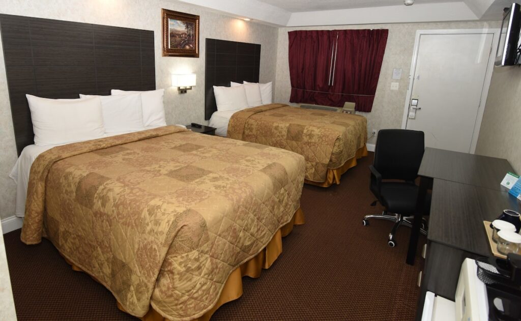 Country View Inn & Suites Atlantic City - Image 3