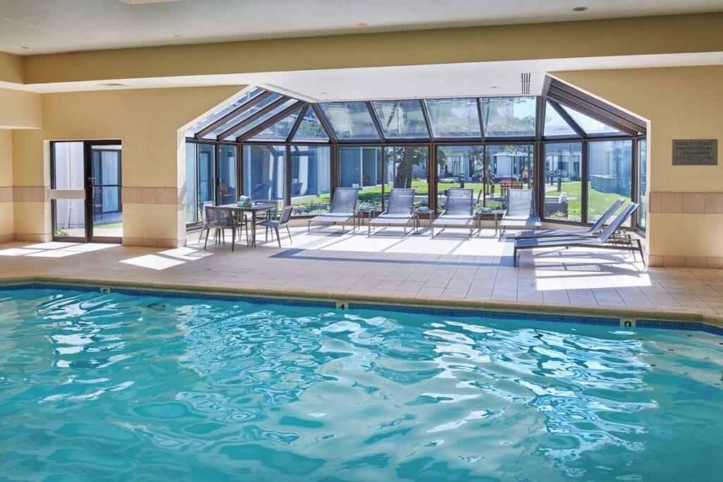 Courtyard Chicago Highland Park/Northbrook - Image 4