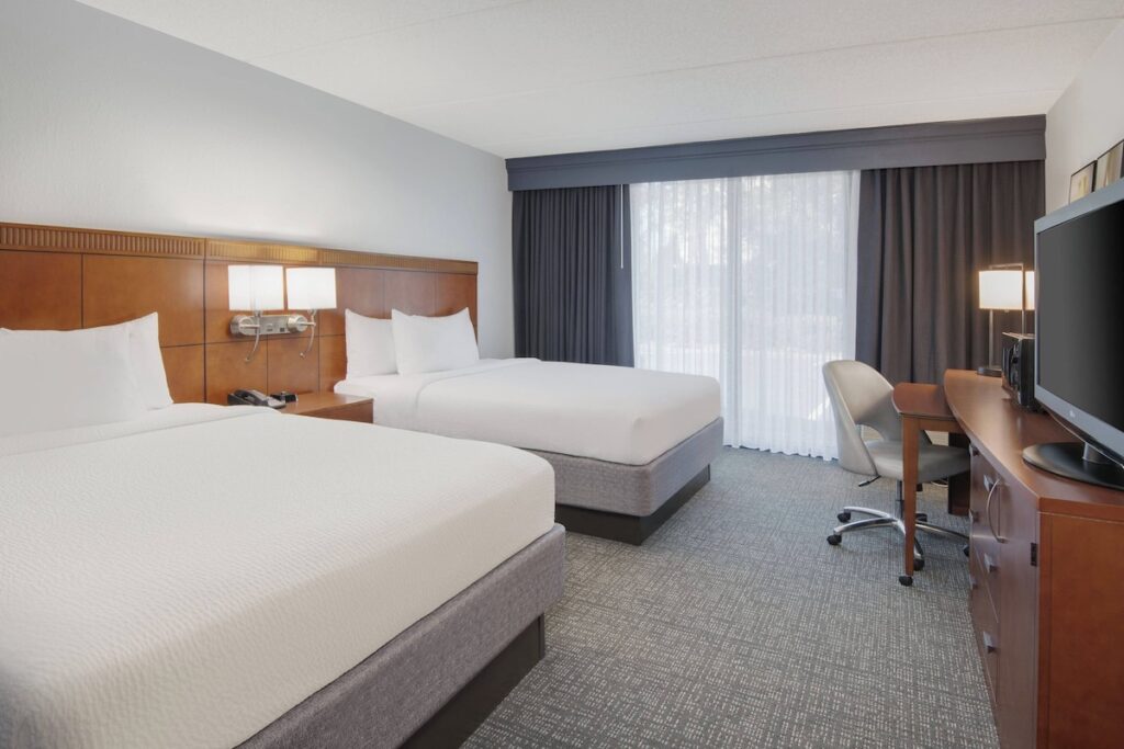 Courtyard by Marriott Augusta - Image 5