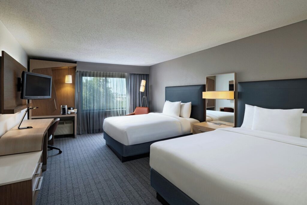 Courtyard by Marriott Austin The Domain Area - Image 4