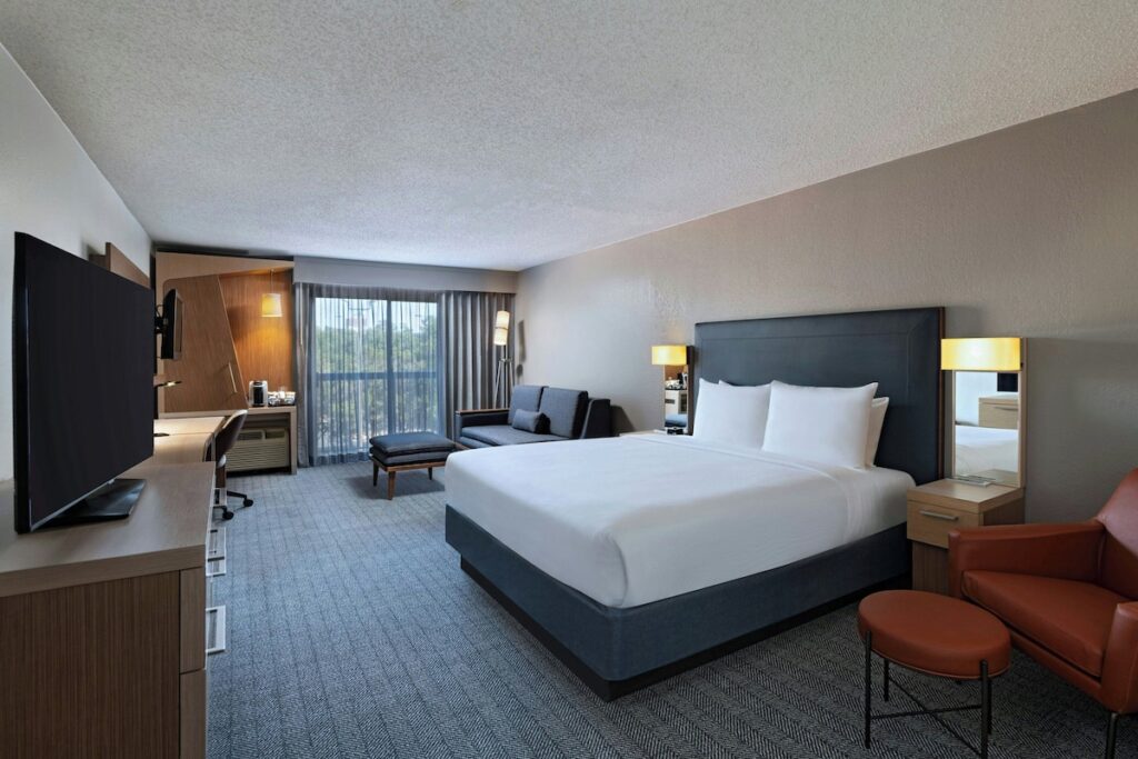 Courtyard by Marriott Austin The Domain Area - Image 5