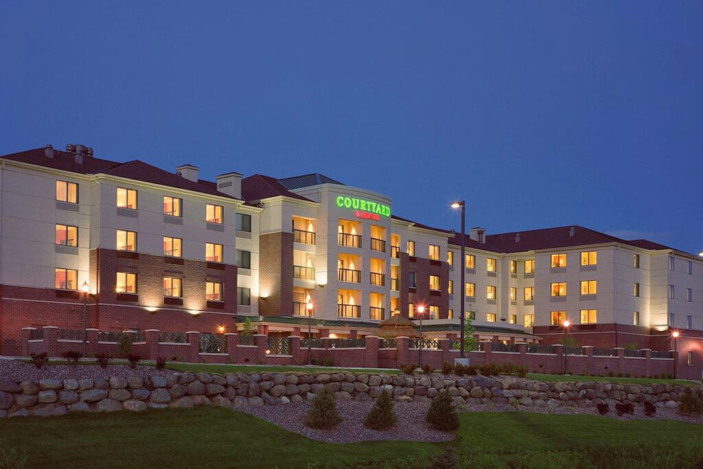 Courtyard by Marriott Madison East