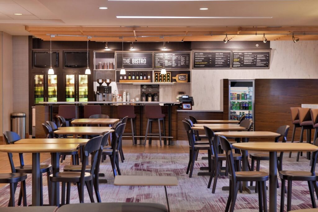 Courtyard by Marriott Ocala - Image 3
