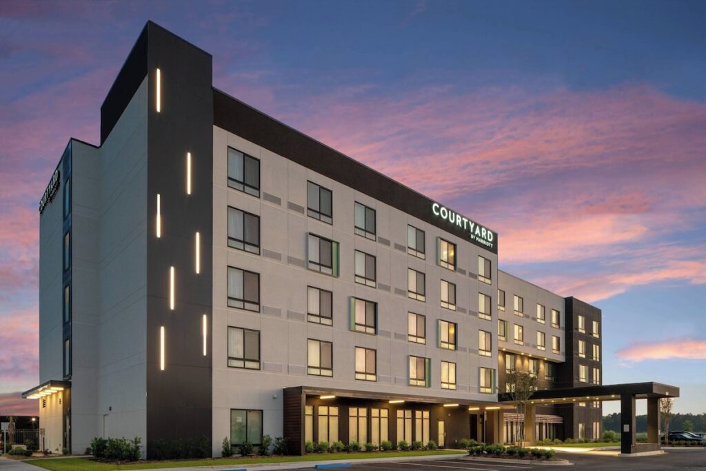 Courtyard by Marriott Lafayette South