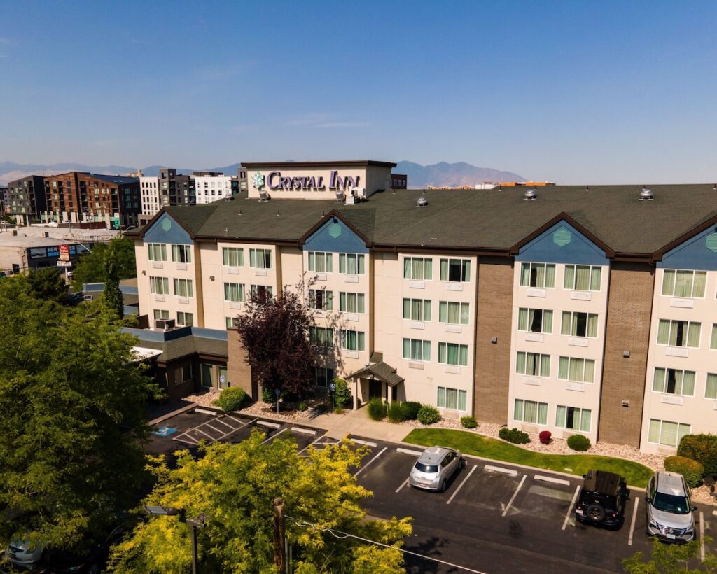 Crystal Inn Hotel & Suites - Salt Lake City