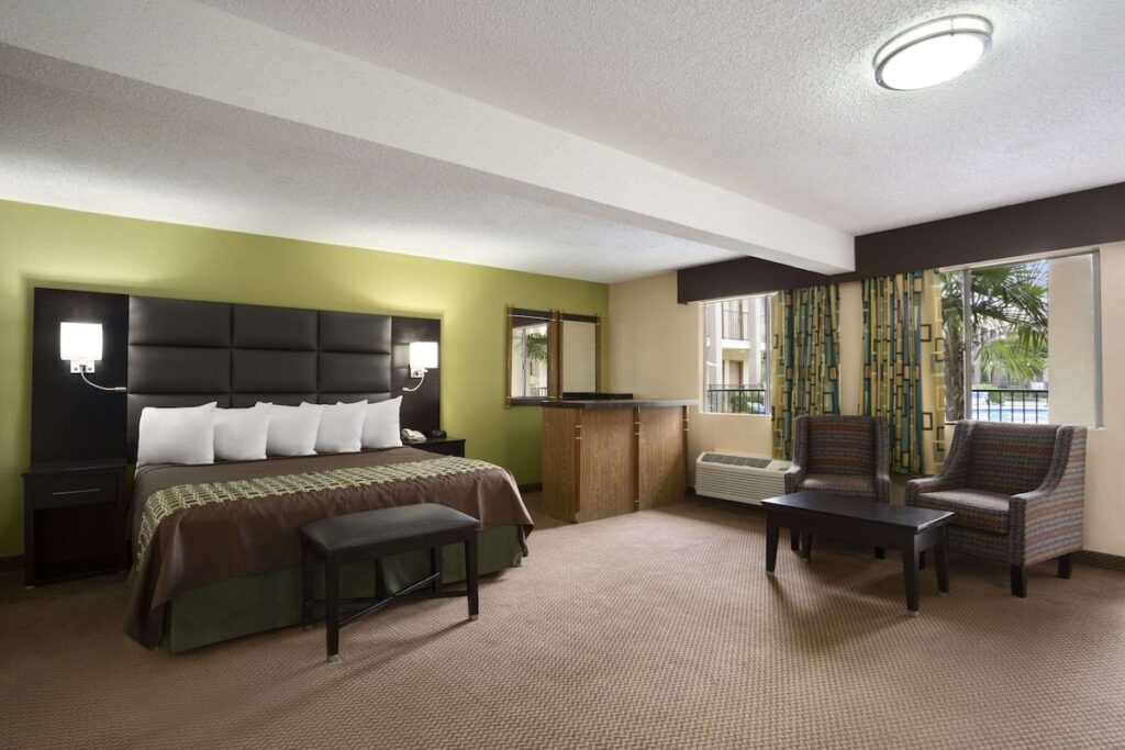 Days Inn by Wyndham Dallas Irving - Image 3