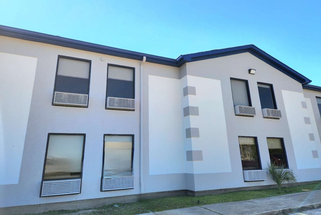 Days Inn by Wyndham Lafayette Scott - Image 2