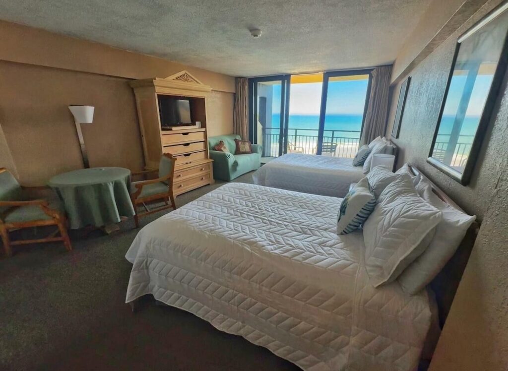 Daytona Beach Hawaiian Inn - Image 3