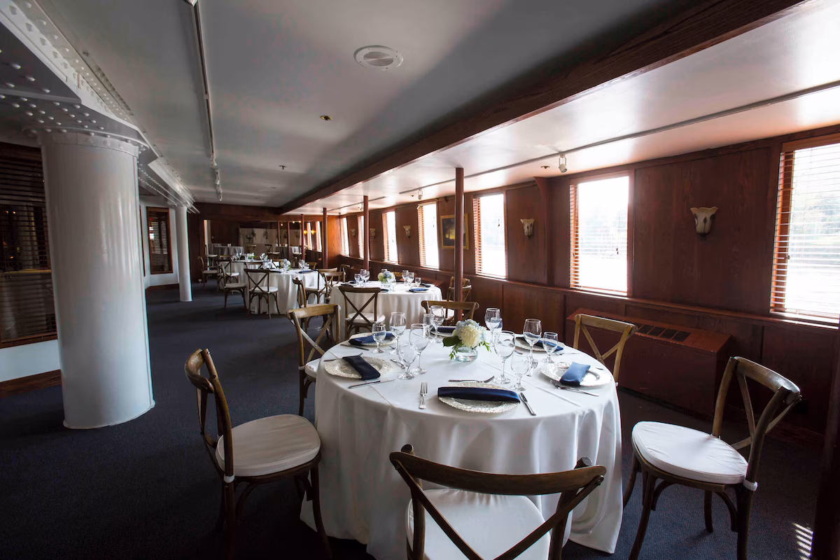 Delta King Hotel - Image 4