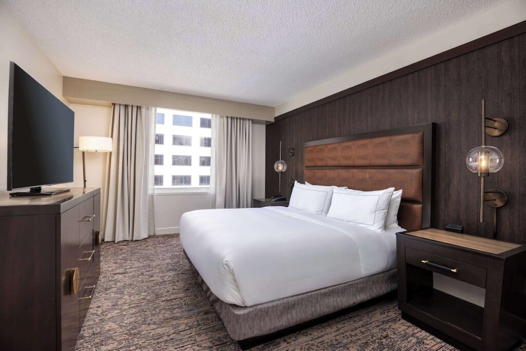 DoubleTree Suites by Hilton Austin Downtown Capitol - Image 5