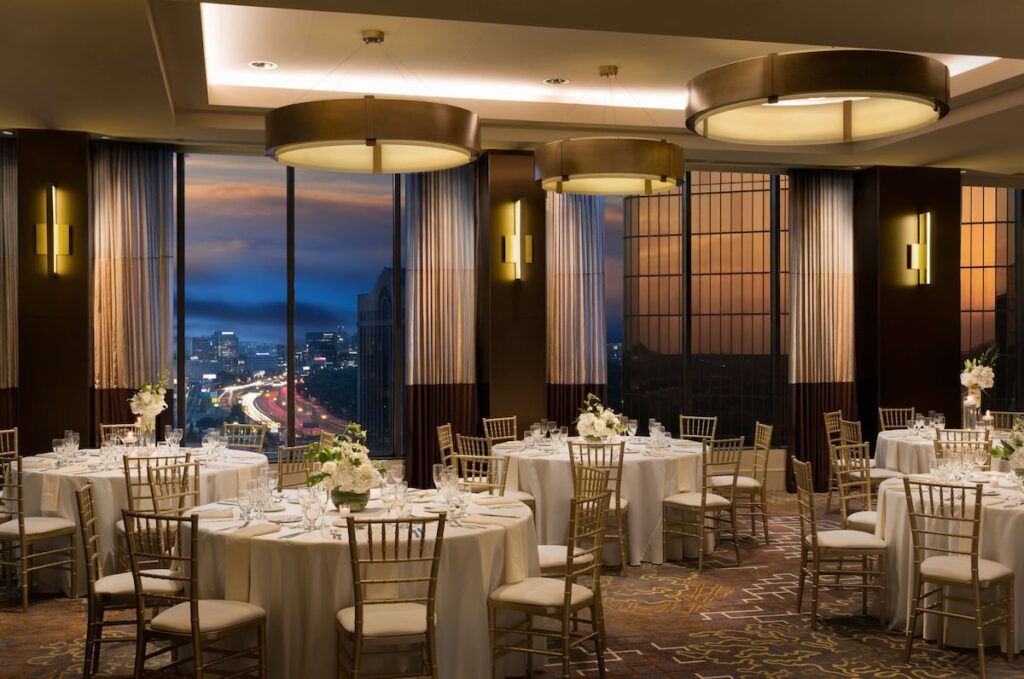 DoubleTree by Hilton Hotel Dallas Campbell Centre - Image 4